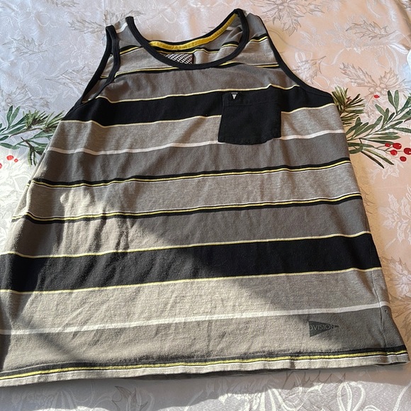 Dvision tank top - Picture 1 of 5